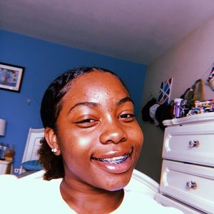 Meet your Posher, Jordyn